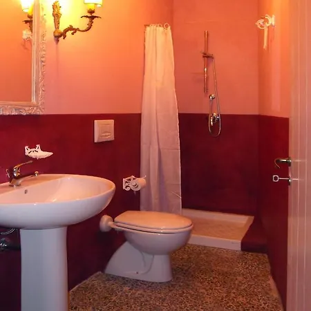 L' Antica Casa *